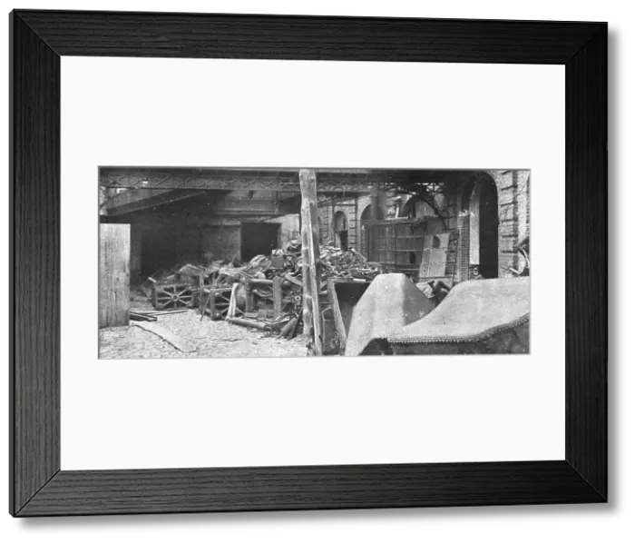 Framed Print : Nos villes a sac; Cuves et machines d'une fabrique d'huile systematiquement detruites, 1918. Creator: Unknown Framed Print : Nos villes a sac; Cuves et machines d'une fabrique d'huile systematiquement detruites, 1918. Creator: Unknown