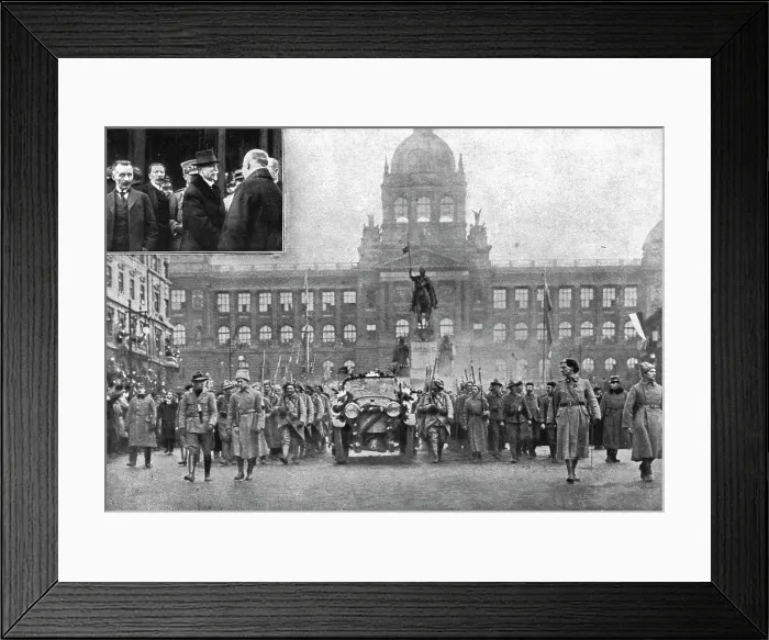 Framed Print : La Nouvelle Europe; la republique Tchecoslovaque; L'entrée a Prague du president Mazaryk... 1918. Creator: Pragaphot Framed Print : La Nouvelle Europe; la republique Tchecoslovaque; L'entrée a Prague du president Mazaryk... 1918. Creator: Pragaphot