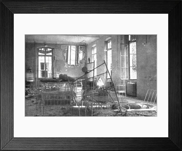 Framed Print : La Guerre a L'Allemande'; Un angle de la salle de l'hopital de la Maternite, ou un obus... 1918. Creator: Unknown. La Guerre a L'Allemande'; Un angle de la salle de l'hopital de la Maternite, ou un obus... 1918. Creator: Unknown Framed Print : La Guerre a L'Allemande'; Un angle de la salle de l'hopital de la Maternite, ou un obus... 1918. Creator: Unknown. La Guerre a L'Allemande'; Un angle de la salle de l'hopital de la Maternite, ou un obus... 1918. Creator: Unknown