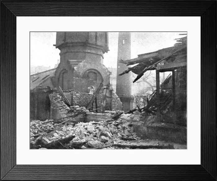 Framed Print : Quelques Points de Chute; Hopital Broca, rue Broca, no 111: torpille d'avion de... 1918. Creator: Unknown Framed Print : Quelques Points de Chute; Hopital Broca, rue Broca, no 111: torpille d'avion de... 1918. Creator: Unknown