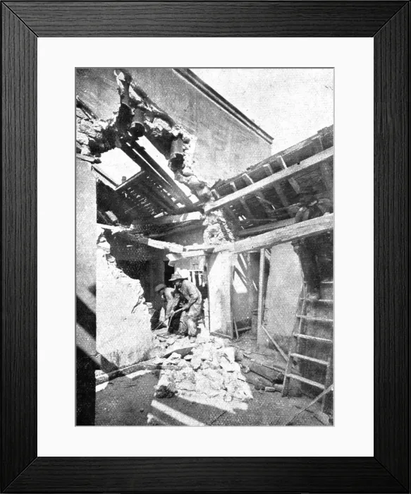Framed Print : Quelques Points de Chute; Rue Saint-Georges, no 35, pre canon, le 13 avril; deux autres... 1918. Creator: Unknown Framed Print : Quelques Points de Chute; Rue Saint-Georges, no 35, pre canon, le 13 avril; deux autres... 1918. Creator: Unknown