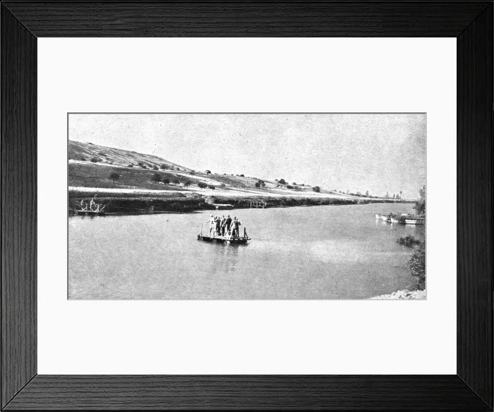 Framed Print : Sur le Marne; passage de la Marne a Passy, le 22 juillet 1918, a l'aube, a la suite de... 1918. Creator: Unknown Framed Print : Sur le Marne; passage de la Marne a Passy, le 22 juillet 1918, a l'aube, a la suite de... 1918. Creator: Unknown