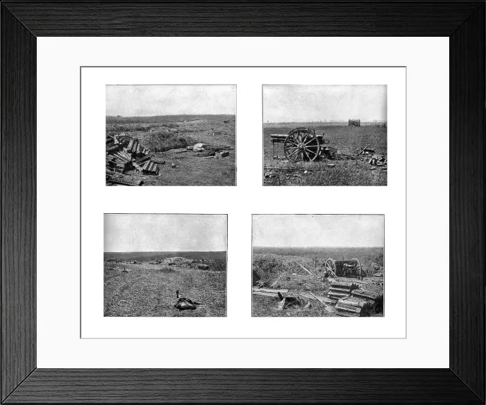 Framed Print : A travers le champ de bataille; anciens emplacements de batteries allemandes et pieces... 1918. Creator: Unknown Framed Print : A travers le champ de bataille; anciens emplacements de batteries allemandes et pieces... 1918. Creator: Unknown