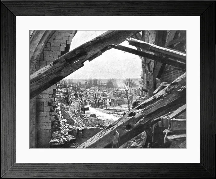 Framed Print : Dans Montdidier libere; un quartier de Montdidier vu par une breche de l'eglise, apres... 1918. Creator: Unknown