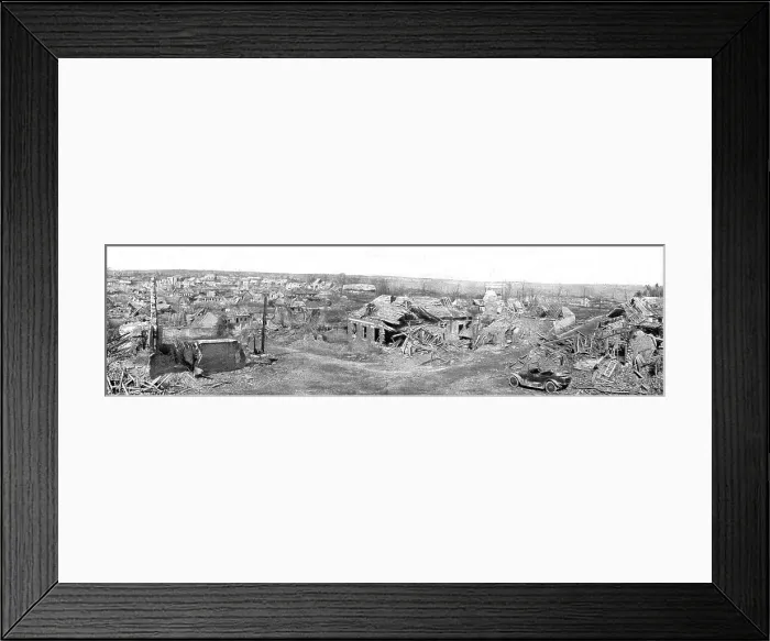 Framed Print : Le Champ de Bataille de Combles; Vue generale de Combies la prise de la ville, le 26 septembre 191 Creator: Unknown Framed Print : Le Champ de Bataille de Combles; Vue generale de Combies la prise de la ville, le 26 septembre 191 Creator: Unknown