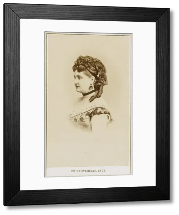 Framed Print : Portrait of the opera singer Carlotta Patti (1835-1889). Creator: Photo studio Reutlinger, Paris Framed Print : Portrait of the opera singer Carlotta Patti (1835-1889). Creator: Photo studio Reutlinger, Paris