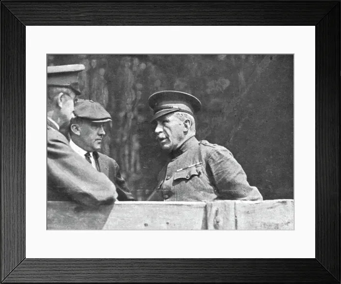 Framed Print : L'Avant-Guerre aux Etats-Unis; Le major-general Leonard Wood, organisateur du camp de... 1917. Creator: Unknown Framed Print : L'Avant-Guerre aux Etats-Unis; Le major-general Leonard Wood, organisateur du camp de... 1917. Creator: Unknown