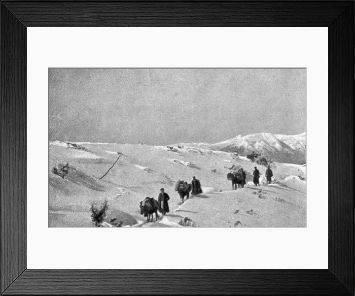 Framed Print : La campagne d'hiver en Orient; Dans les neiges du Paljokrimero, entre Santi-Quaranta... 1917. Creator: Unknown Framed Print : La campagne d'hiver en Orient; Dans les neiges du Paljokrimero, entre Santi-Quaranta... 1917. Creator: Unknown