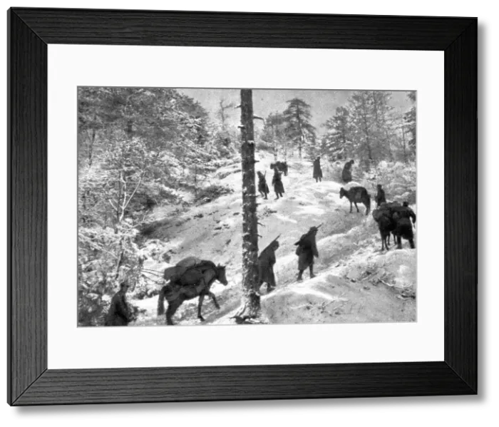 Framed Print : La campagne d'hiver en Orient; Sur le Paljokrimero, entre Burbusko et Zupan, 1917. Creator: Unknown Framed Print : La campagne d'hiver en Orient; Sur le Paljokrimero, entre Burbusko et Zupan, 1917. Creator: Unknown