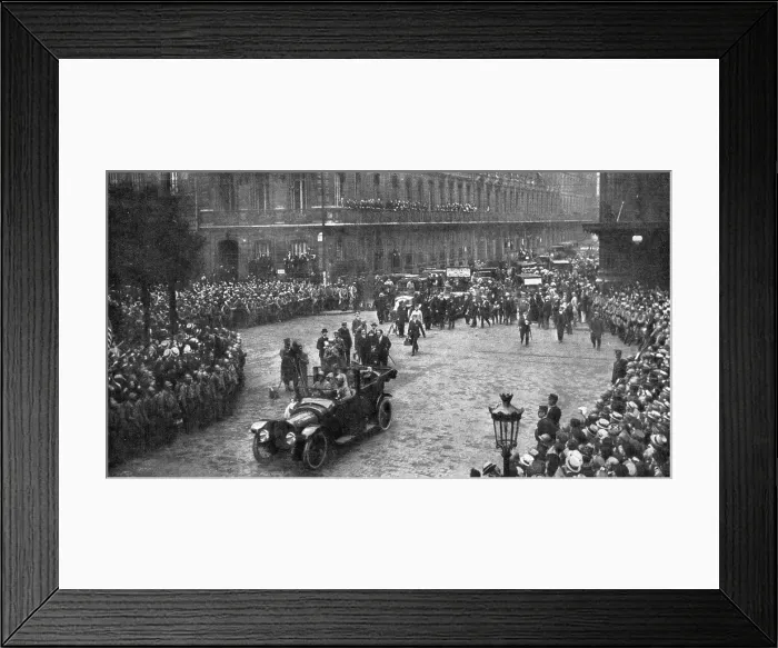 Framed Print : L'Arrivee du General Pershing; A Paris: le general Pershing et M. Painleve, ministre de la... 1917 Creator: Unknown Framed Print : L'Arrivee du General Pershing; A Paris: le general Pershing et M. Painleve, ministre de la... 1917 Creator: Unknown