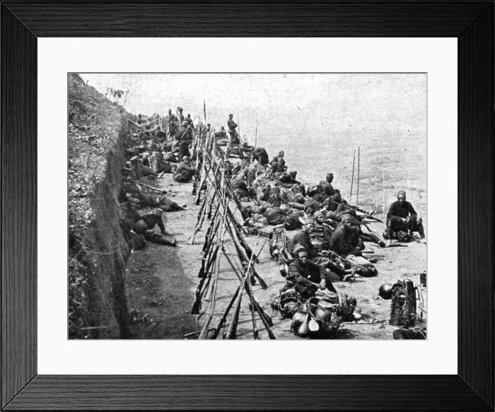 Framed Print : Conquest of German East Africa; Halt of a company during the march on Mahenge, 1917. Creator: Unknown Framed Print : Conquest of German East Africa; Halt of a company during the march on Mahenge, 1917. Creator: Unknown