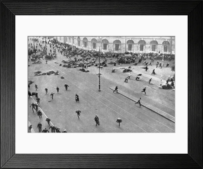 Framed Print : Les Emeutes de juillet 1917 a Petrograd; Un episode de la Guerre de Rues, le 17 juillet, 1917. Creator: Viktor Bulla Framed Print : Les Emeutes de juillet 1917 a Petrograd; Un episode de la Guerre de Rues, le 17 juillet, 1917. Creator: Viktor Bulla