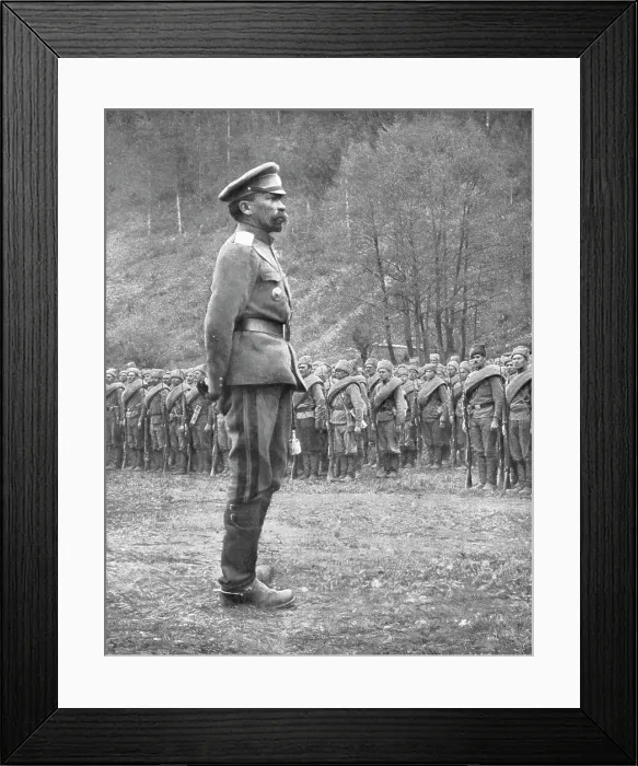 Framed Print : La Crise de Gouverenement Provisoire; Le general Kornilof, 1917. Creator: Unknown Framed Print : La Crise de Gouverenement Provisoire; Le general Kornilof, 1917. Creator: Unknown
