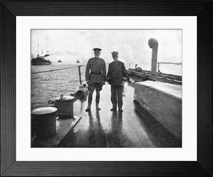 Framed Print : Les Premiers Contingents Americains en France; Le general Pershing et le vice-amiral... 1917. Creator: Jean Clair-Guyot Framed Print : Les Premiers Contingents Americains en France; Le general Pershing et le vice-amiral... 1917. Creator: Jean Clair-Guyot