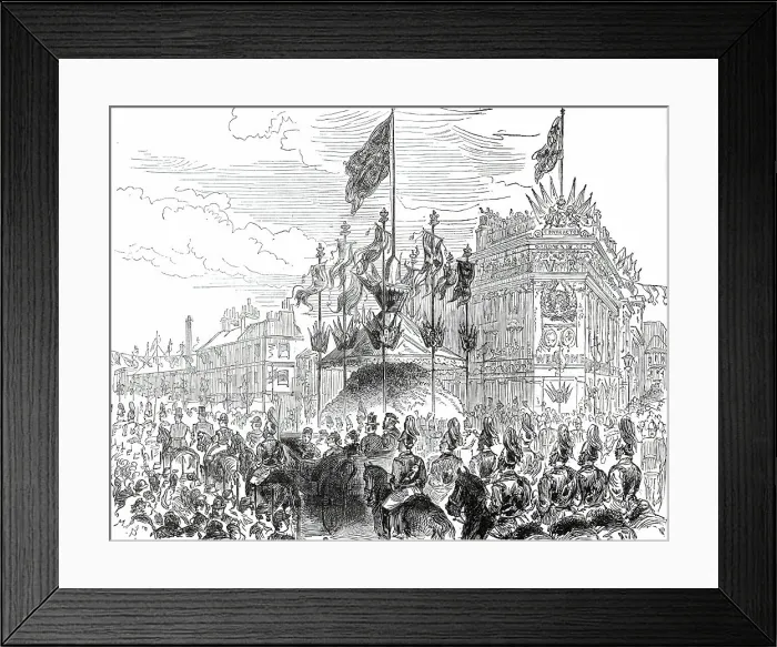 Framed Print : The Queen's Visit to the East End of London: Trophy in Whitechapel-Road, 1876. Creator: Unknown Framed Print : The Queen's Visit to the East End of London: Trophy in Whitechapel-Road, 1876. Creator: Unknown