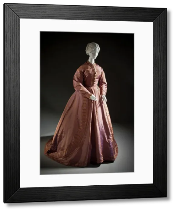 Framed Print : Woman's dress (bodice and skirt), England, c.1865. Creator: Unknown Framed Print : Woman's dress (bodice and skirt), England, c.1865. Creator: Unknown