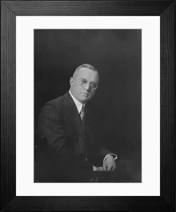 Framed Print : Mr. Drake, portrait photograph, 1919 Feb. 10. Creator: Arnold Genthe Framed Print : Mr. Drake, portrait photograph, 1919 Feb. 10. Creator: Arnold Genthe