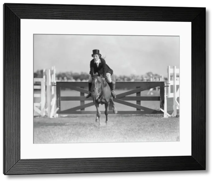 Framed Print : East Hampton horse show, 1934. Creator: Arnold Genthe Framed Print : East Hampton horse show, 1934. Creator: Arnold Genthe