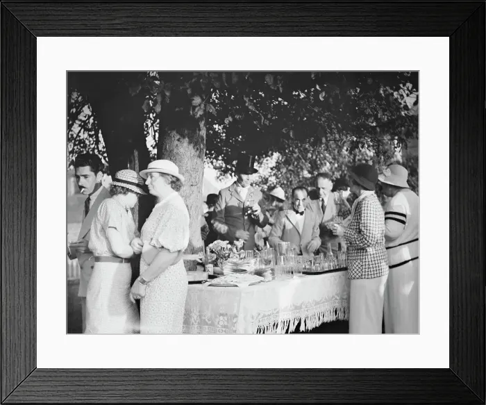 Framed Print : East Hampton hunt, 1933 Sept. Creator: Arnold Genthe Framed Print : East Hampton hunt, 1933 Sept. Creator: Arnold Genthe