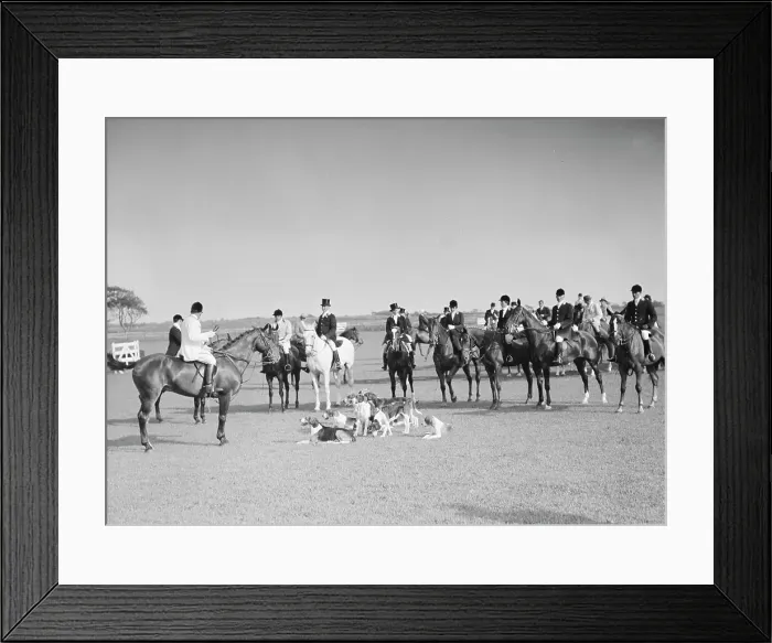 Framed Print : East Hampton hunt, 1933 Sept. Creator: Arnold Genthe Framed Print : East Hampton hunt, 1933 Sept. Creator: Arnold Genthe
