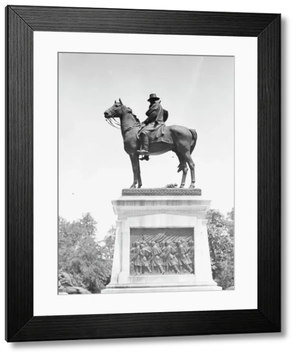 Framed Print : Ulysses S. Grant - Equestrian statues in Washington, D.C. between 1911 and 1942. Creator: Arnold Genthe