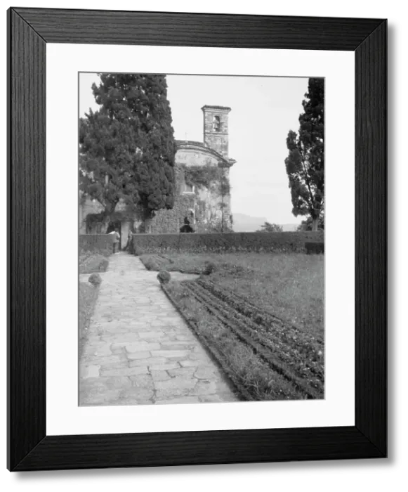 Framed Print : European travel views, between 1904 and 1938. Creator: Arnold Genthe Framed Print : European travel views, between 1904 and 1938. Creator: Arnold Genthe