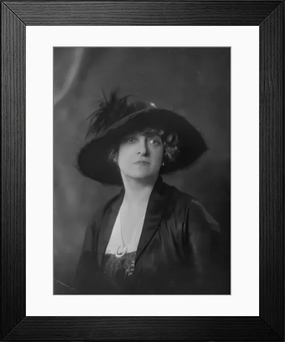 Framed Print : Mrs. Kingsbury Foster, portrait photograph, 1919 Mar. 24. Creator: Arnold Genthe Framed Print : Mrs. Kingsbury Foster, portrait photograph, 1919 Mar. 24. Creator: Arnold Genthe