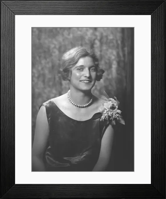 Framed Print : Miss Dorothy Gibson, portrait photograph, 1926 Oct. 9. Creator: Arnold Genthe Framed Print : Miss Dorothy Gibson, portrait photograph, 1926 Oct. 9. Creator: Arnold Genthe
