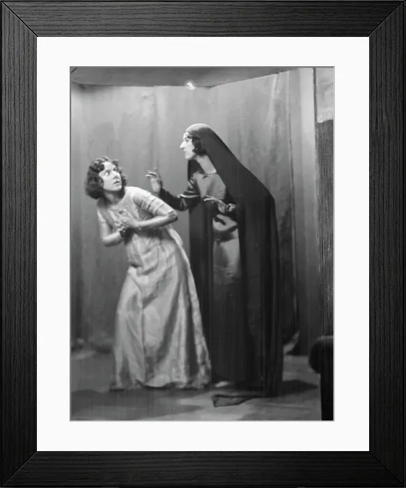 Framed Print : Guthrie dancers, between 1924 and 1929. Creator: Arnold Genthe Framed Print : Guthrie dancers, between 1924 and 1929. Creator: Arnold Genthe