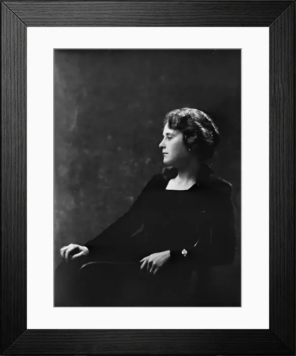 Framed Print : Mrs. Albert Hinckman, portrait photograph, 1919 Oct. Creator: Arnold Genthe Framed Print : Mrs. Albert Hinckman, portrait photograph, 1919 Oct. Creator: Arnold Genthe