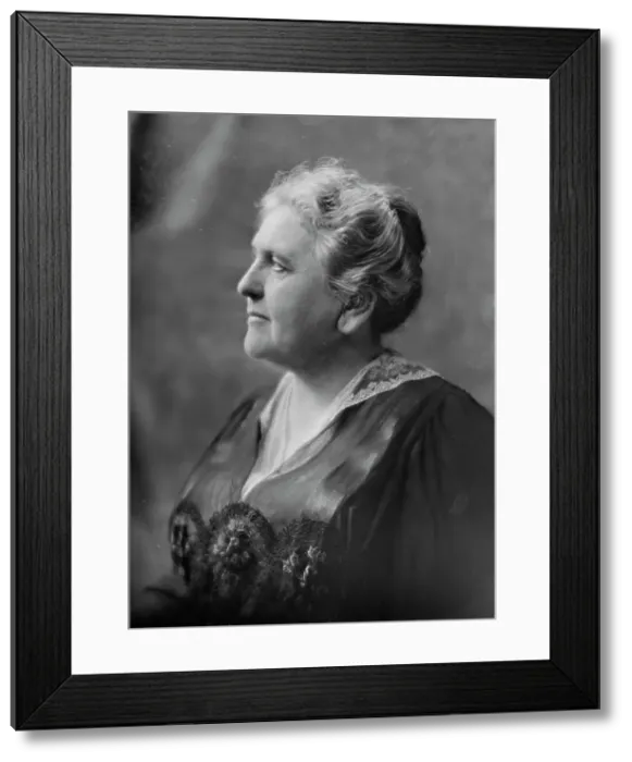 Framed Print : Mrs. C.H. Ingram, portrait photograph, 1919 May 26. Creator: Arnold Genthe Framed Print : Mrs. C.H. Ingram, portrait photograph, 1919 May 26. Creator: Arnold Genthe