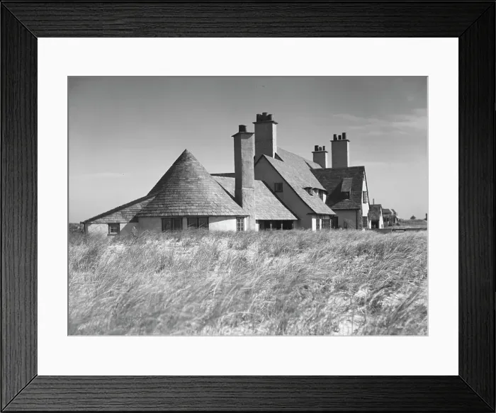 Framed Print : Residence of Ellery James, between 1911 and 1942. Creator: Arnold Genthe Framed Print : Residence of Ellery James, between 1911 and 1942. Creator: Arnold Genthe