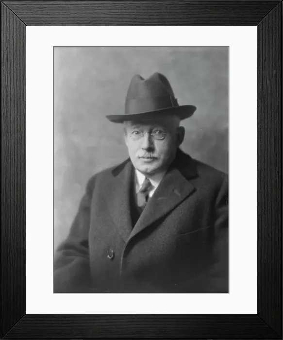 Framed Print : Mr. H.V. Jones, portrait photograph, 1918 Mar. 16. Creator: Arnold Genthe Framed Print : Mr. H.V. Jones, portrait photograph, 1918 Mar. 16. Creator: Arnold Genthe