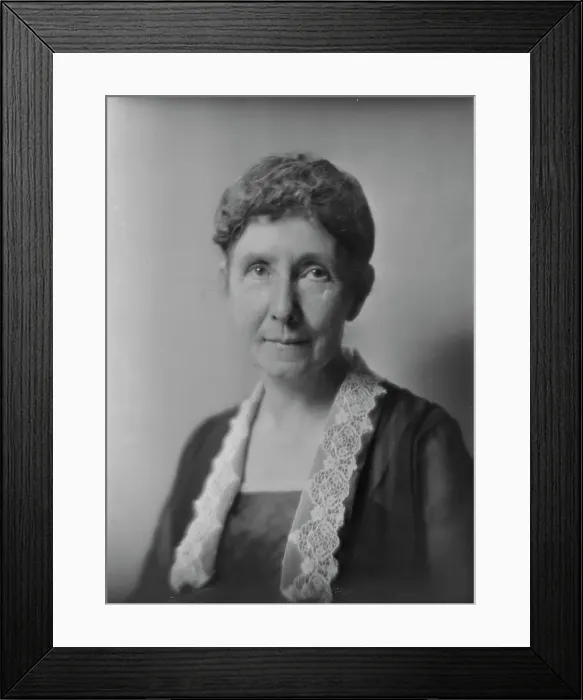 Framed Print : Mrs. L.A. Kimberley, (Commander Kimberley), portrait photograph, 1918 July 2 or 5. Creator: Arnold Genthe Framed Print : Mrs. L.A. Kimberley, (Commander Kimberley), portrait photograph, 1918 July 2 or 5. Creator: Arnold Genthe