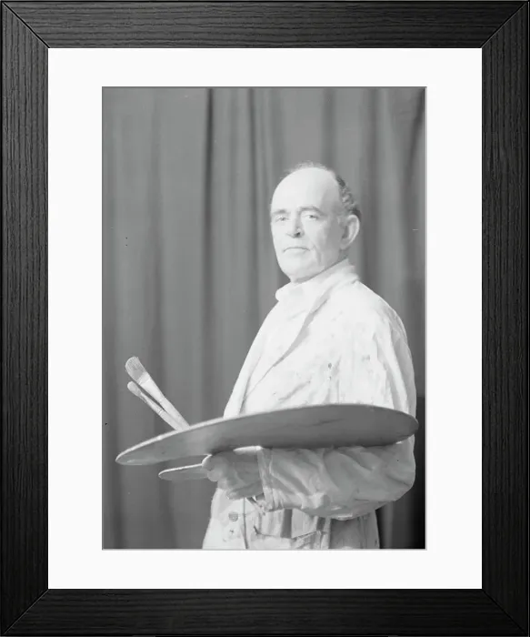Framed Print : Mr. Hamilton King, portrait photograph, between 1911 and 1934. Creator: Arnold Genthe Framed Print : Mr. Hamilton King, portrait photograph, between 1911 and 1934. Creator: Arnold Genthe