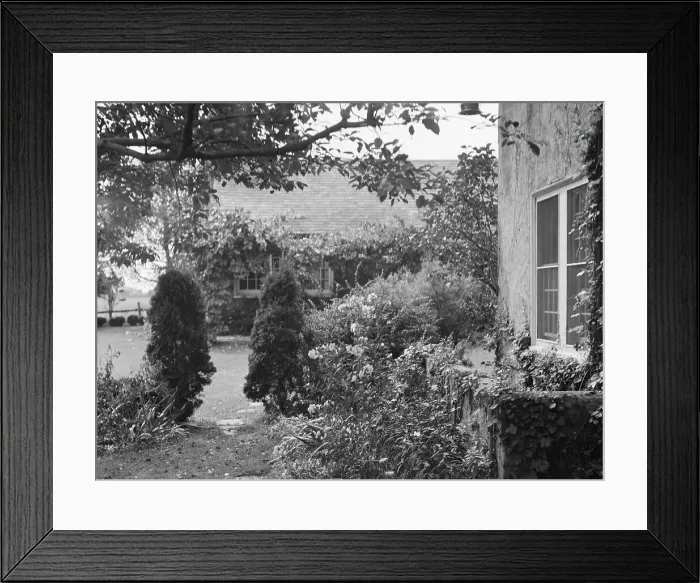Framed Print : King, Hamilton, Mr. residence and garden, between 1911 and 1934. Creator: Arnold Genthe Framed Print : King, Hamilton, Mr. residence and garden, between 1911 and 1934. Creator: Arnold Genthe