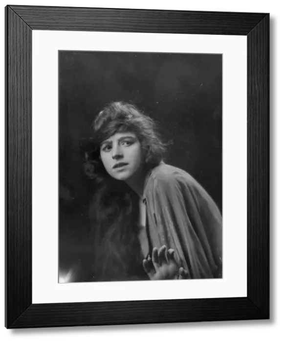 Framed Print : Miss Margaret La Rue, portrait photograph, 1919 May 5. Creator: Arnold Genthe Framed Print : Miss Margaret La Rue, portrait photograph, 1919 May 5. Creator: Arnold Genthe