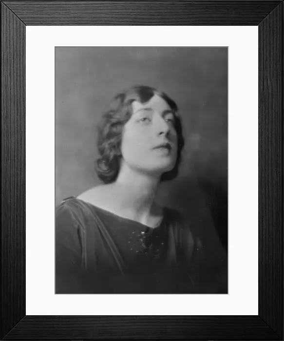 Framed Print : Mrs. E. Leo, portrait photograph, 1918 Feb. 7. Creator: Arnold Genthe Framed Print : Mrs. E. Leo, portrait photograph, 1918 Feb. 7. Creator: Arnold Genthe