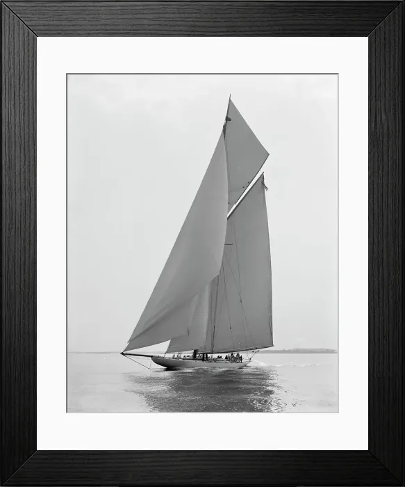 Framed Print : Reliance, c1903. Creator: Unknown Framed Print : Reliance, c1903. Creator: Unknown
