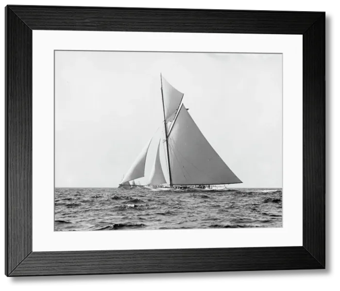 Framed Print : Reliance before the start, Aug. 22, 03, 1903 Aug 22, c1903. Creator: Unknown Framed Print : Reliance before the start, Aug. 22, 03, 1903 Aug 22, c1903. Creator: Unknown