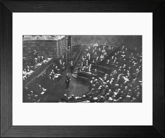 Framed Print : Le defaitisme et les grands proces; le proces Malvy; au cours des debats: M. Aristide... 1918. Creator: Unknown Framed Print : Le defaitisme et les grands proces; le proces Malvy; au cours des debats: M. Aristide... 1918. Creator: Unknown