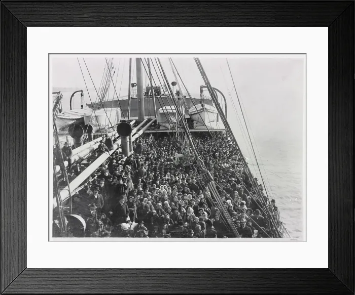 Framed Print : Immigrants at the New York Harbor, c.1900. Creator: Levick, Edwin (1869-1929) Framed Print : Immigrants at the New York Harbor, c.1900. Creator: Levick, Edwin (1869-1929)