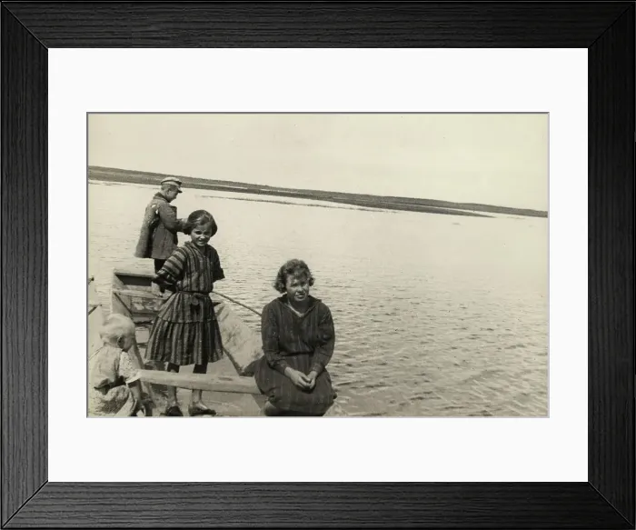 Framed Print : Cupid's children, 1929. Creator: Unknown Framed Print : Cupid's children, 1929. Creator: Unknown