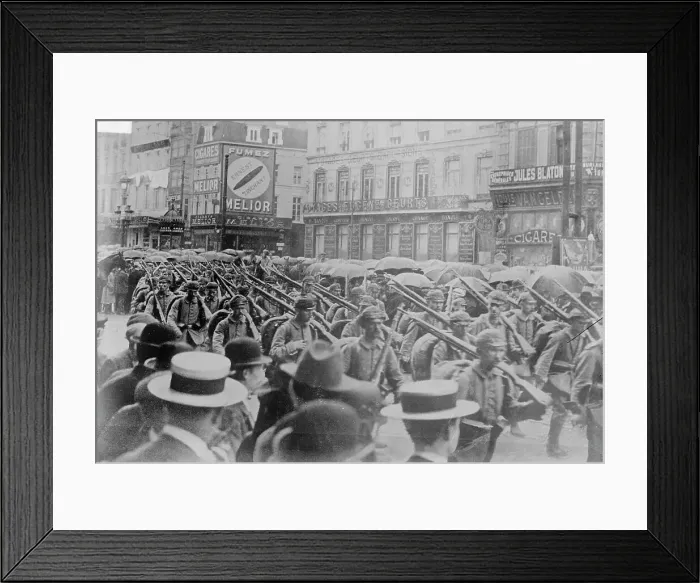 Framed Print : Brussels, Germans crossing Place Charles Rogier, 8 / 20 / 14, 20 Aug 1914. Creator: Bain News Service Framed Print : Brussels, Germans crossing Place Charles Rogier, 8 / 20 / 14, 20 Aug 1914. Creator: Bain News Service