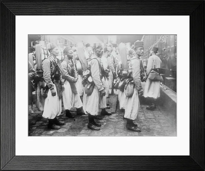 Framed Print : Algerian soldiers, between c1914 and c1915. Creator: Bain News Service Framed Print : Algerian soldiers, between c1914 and c1915. Creator: Bain News Service