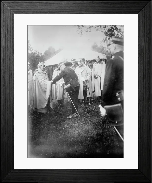 Framed Print : Gen. Pau & Kaiser, between c1914 and c1915. Creator: Bain News Service. Gen. Pau & Kaiser, between c1914 and c1915. Creator: Bain News Service Framed Print : Gen. Pau & Kaiser, between c1914 and c1915. Creator: Bain News Service. Gen. Pau & Kaiser, between c1914 and c1915. Creator: Bain News Service