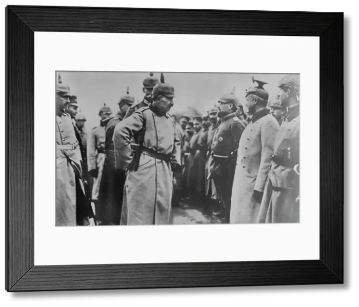 Framed Print : Kaiser in field, between 1914 and c1915. Creator: Bain News Service Framed Print : Kaiser in field, between 1914 and c1915. Creator: Bain News Service