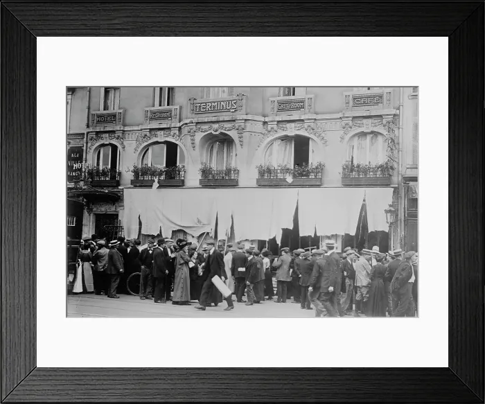 Framed Print : At Gare De L'Est, Restaurant wrecked by mob, 1914. Creator: Bain News Service Framed Print : At Gare De L'Est, Restaurant wrecked by mob, 1914. Creator: Bain News Service