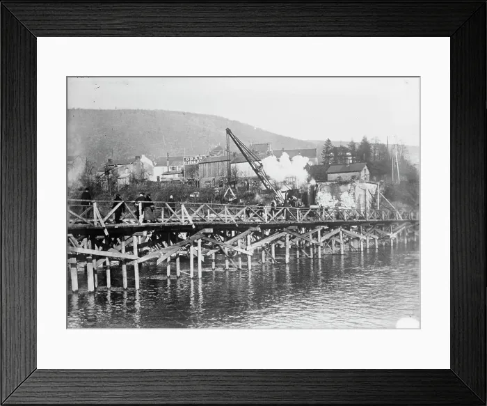 Framed Print : German Bridge over Maas at Dinant, between 1914 and c1915. Creator: Bain News Service Framed Print : German Bridge over Maas at Dinant, between 1914 and c1915. Creator: Bain News Service
