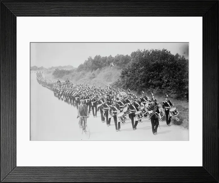 Framed Print : Aldershot - recruits on practice hike, between c1910 and c1915. Creator: Bain News Service Framed Print : Aldershot - recruits on practice hike, between c1910 and c1915. Creator: Bain News Service